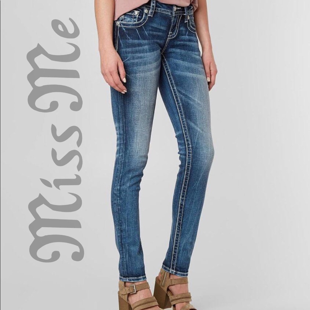 Miss Me signature skinny Jeans size 27
